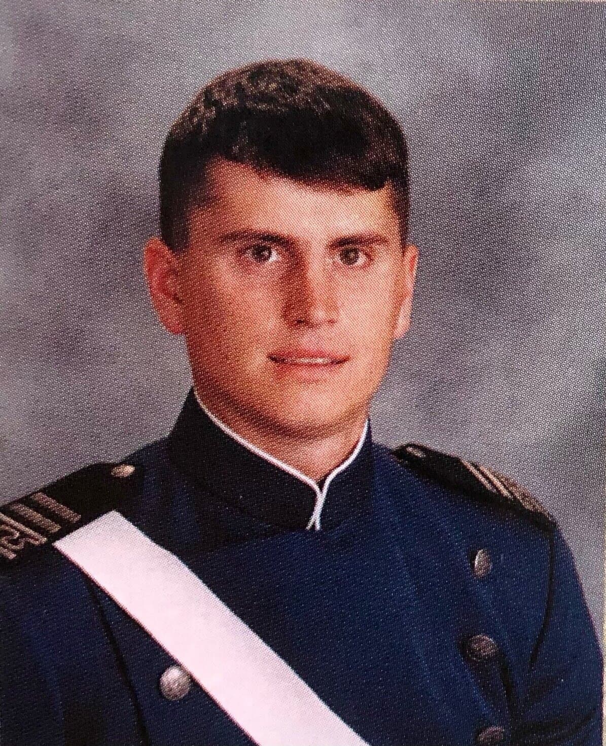 Memorial portrait of Lt Col Nicholas "Scooter" Hamilton (USAFA '00)
