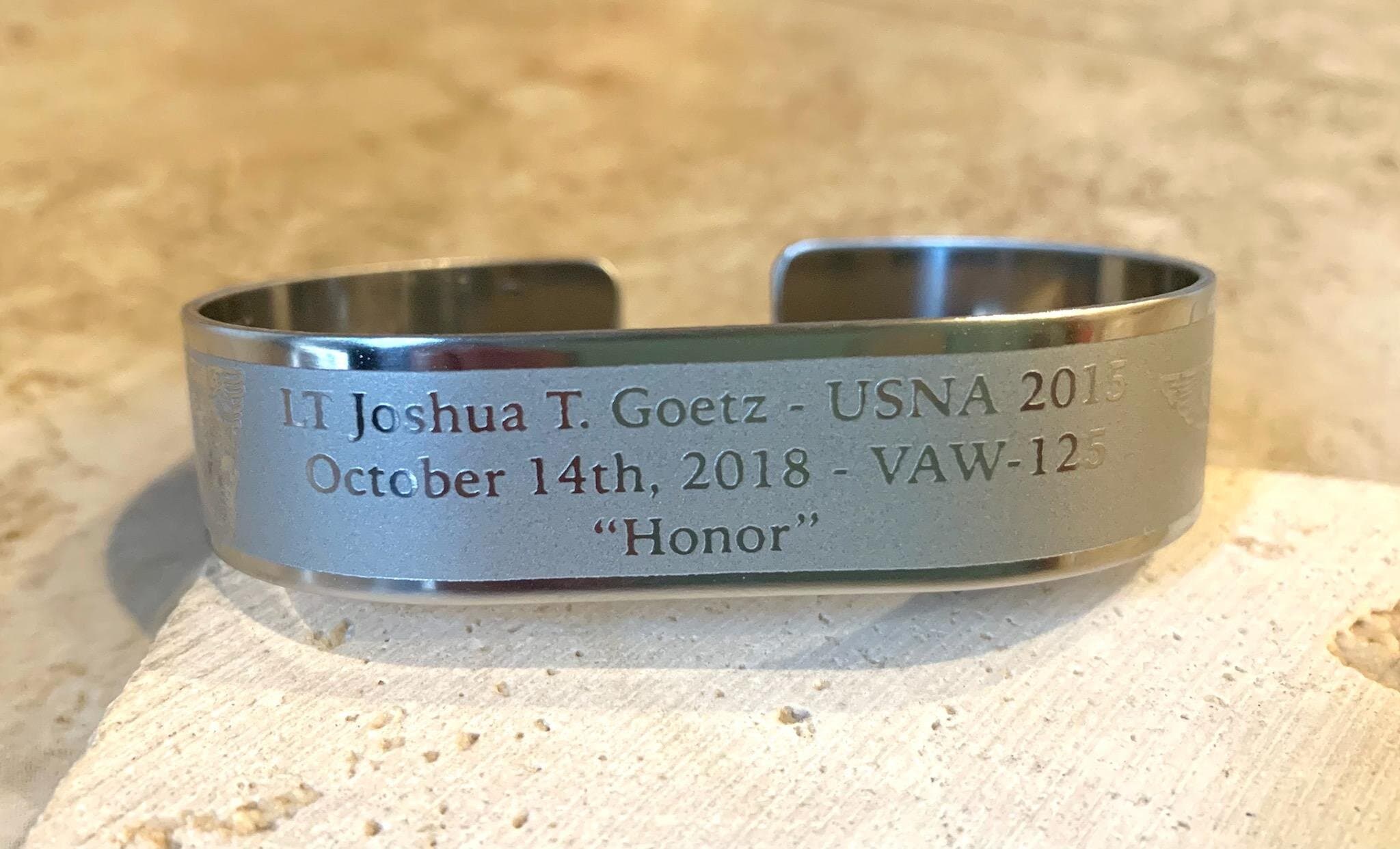 Memorial image honoring LT Joshua T. Goetz (USNA '15)